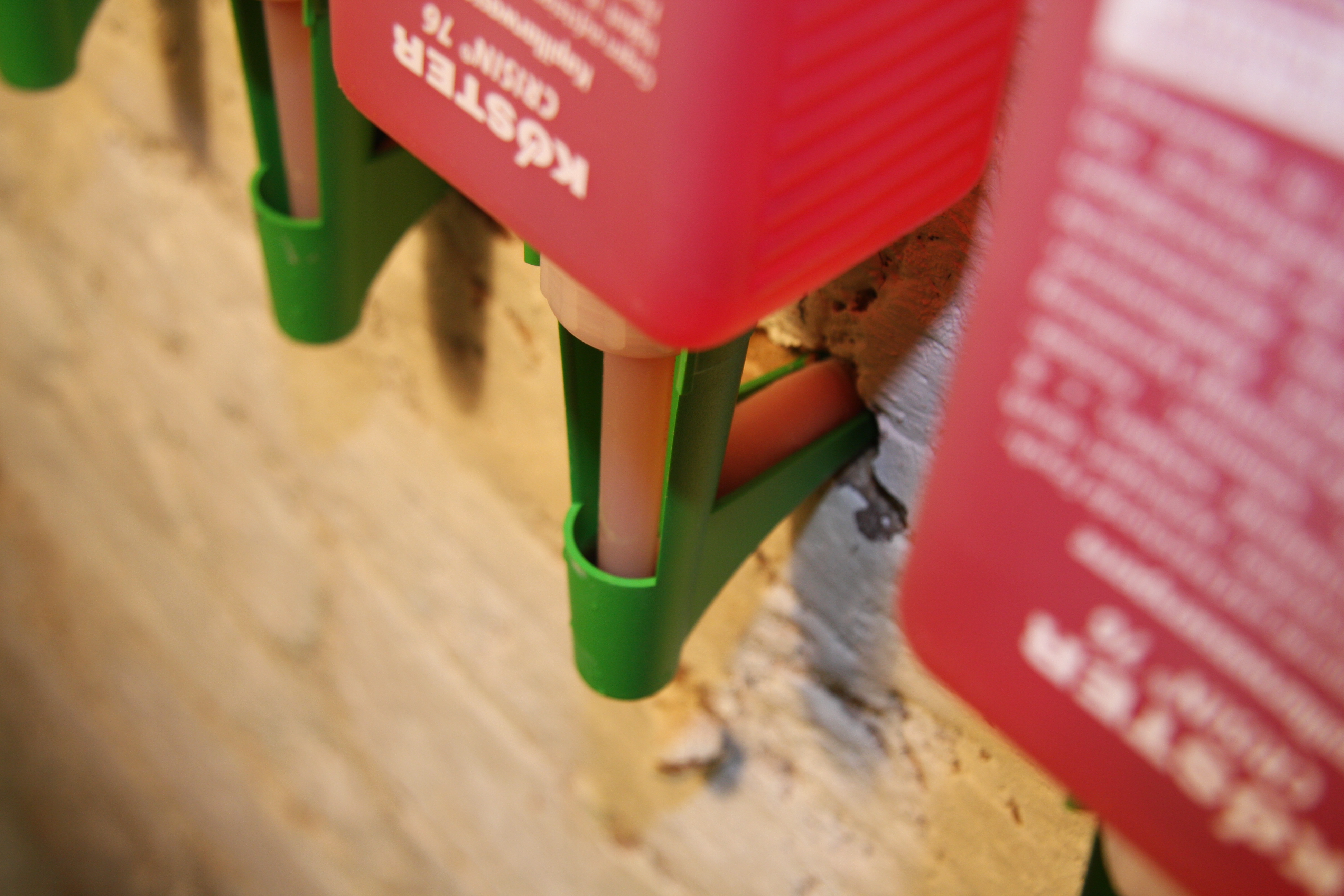 Opstijgend vocht opgelost.JPG