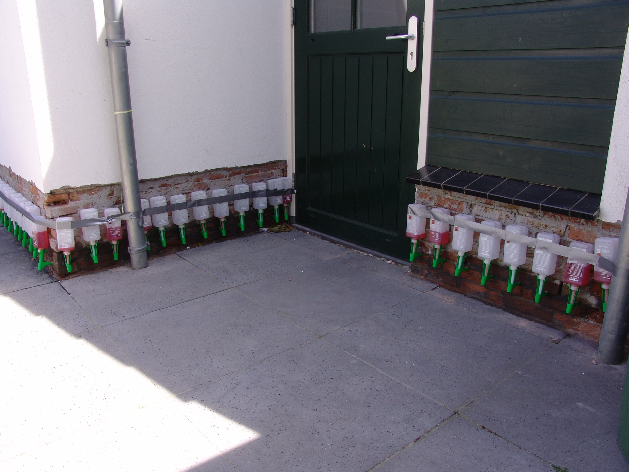 Opstijgend vocht praktijk.JPG