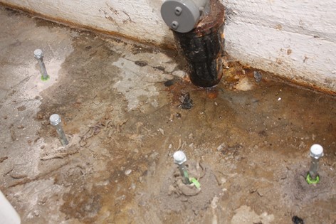 Betonvloer injectie.JPG