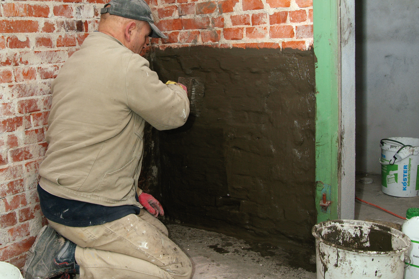 Kelderdichting aan de binnezijde.jpg