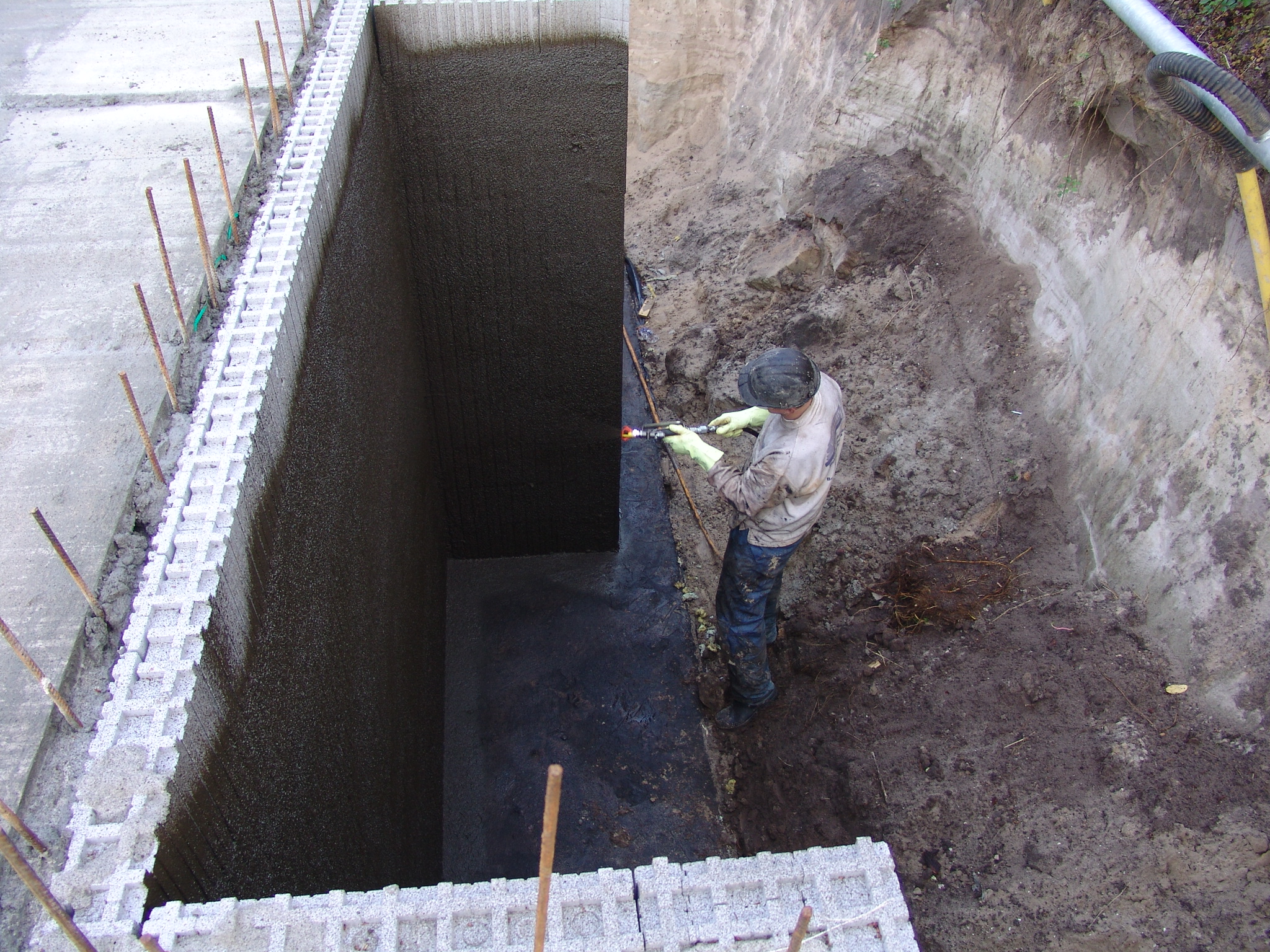 Blokkenkelder - dichten.JPG