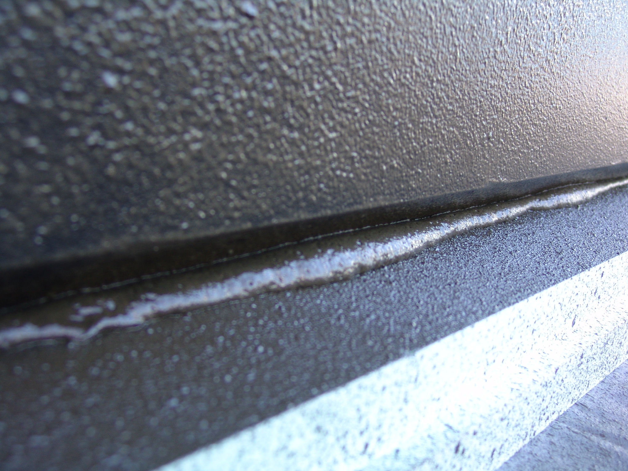 Buitenzijde- kelder - dichten 3.JPG