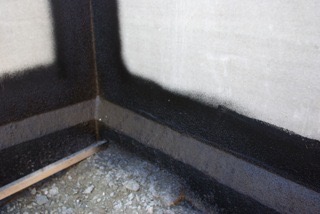 Kelderdichting - buitenzijde kim.jpg