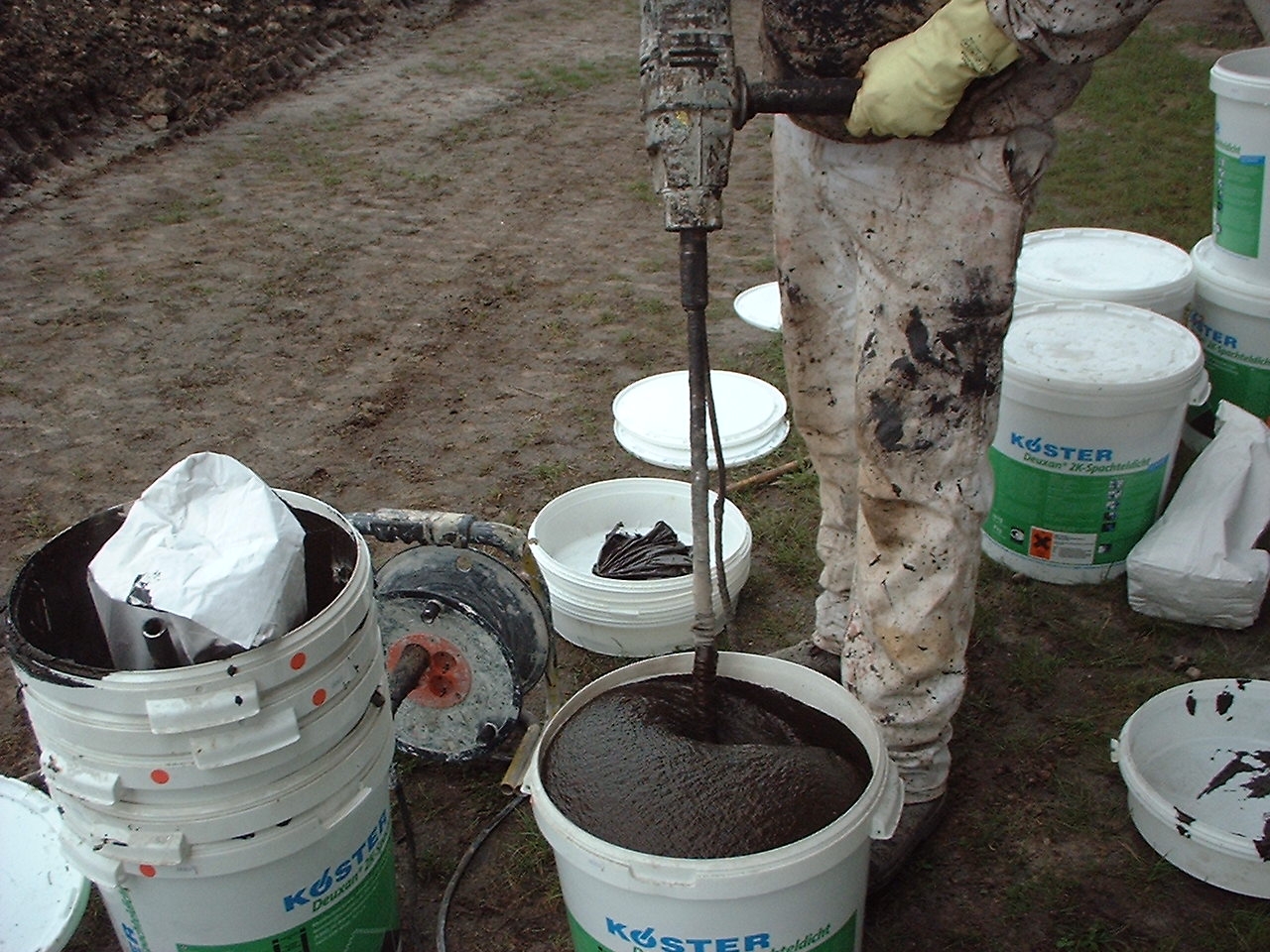 Kelderdichting - buitenzijde produkt.JPG