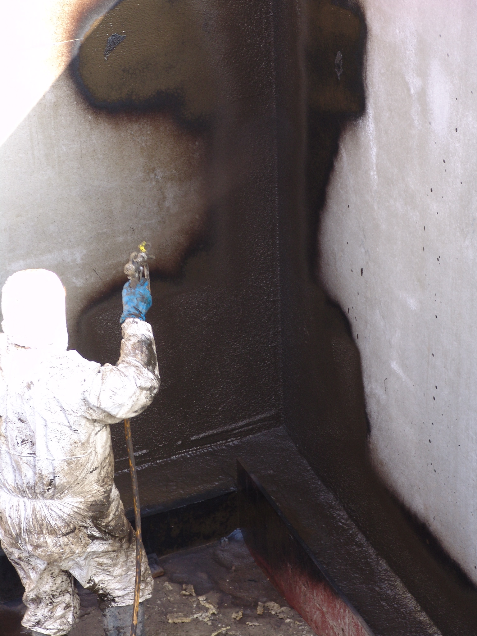 Kelderwand - afdichten 55.JPG