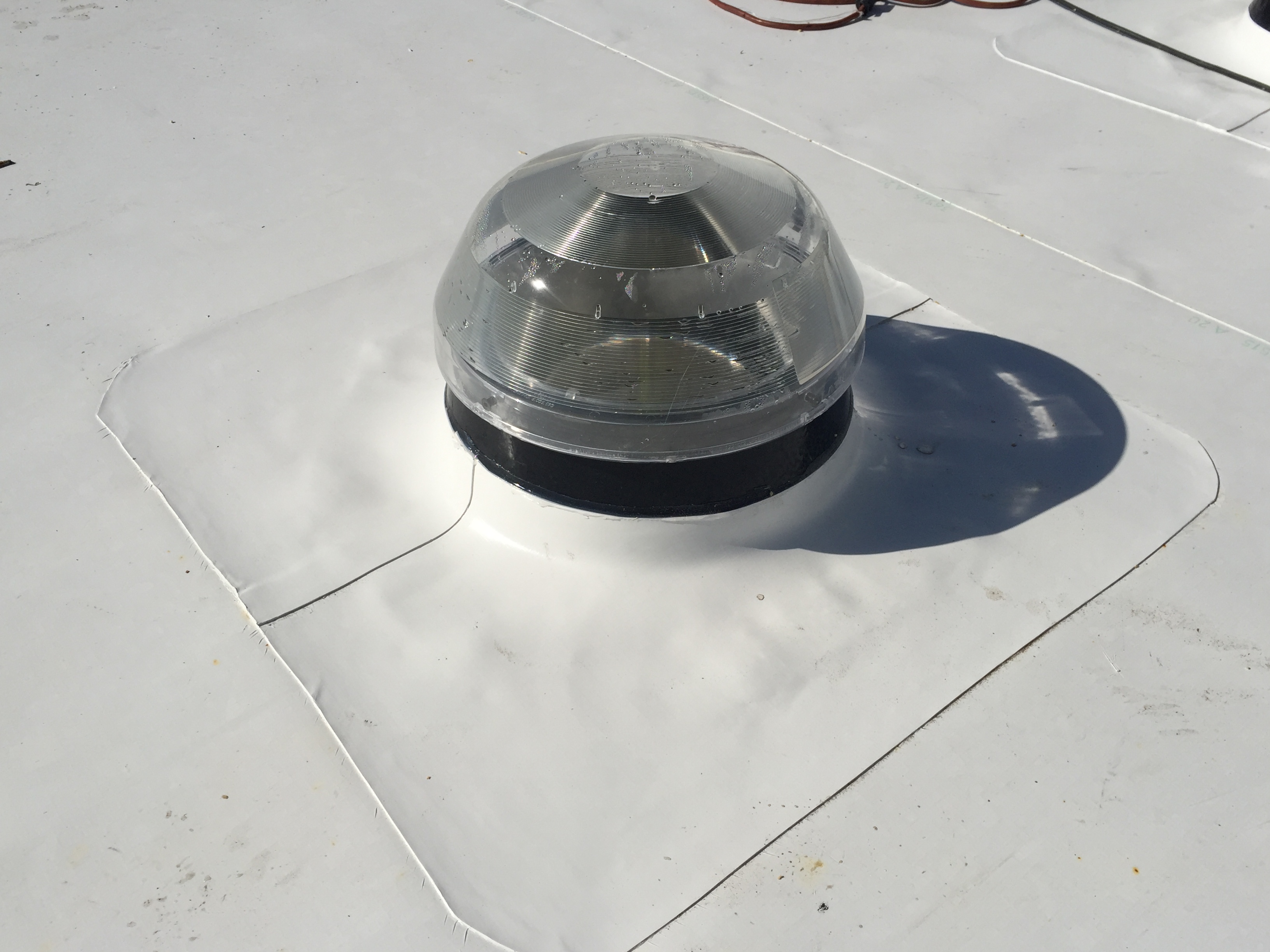 TPO witte dakbedekking detail.JPG